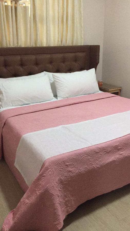 Sibarian Condo Unit C1 10Th Floor Пасай Екстериор снимка